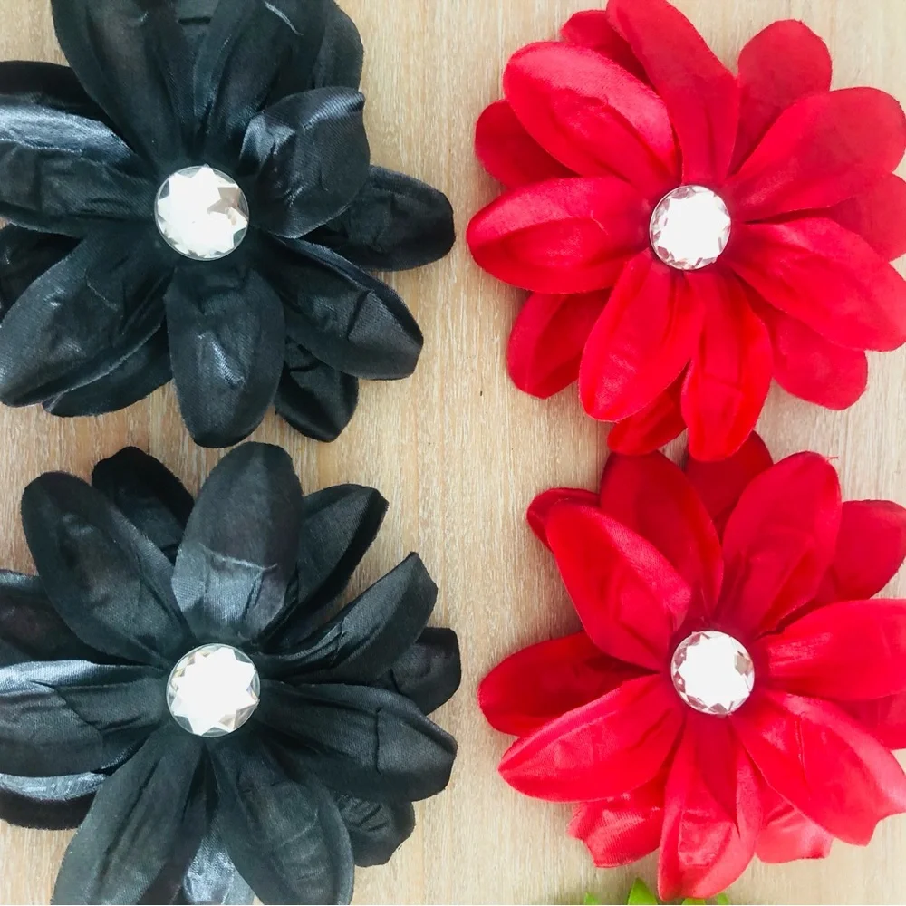 NWT Set of 7 flower hair clips -All seven for one price. Wholesale Barrette hair